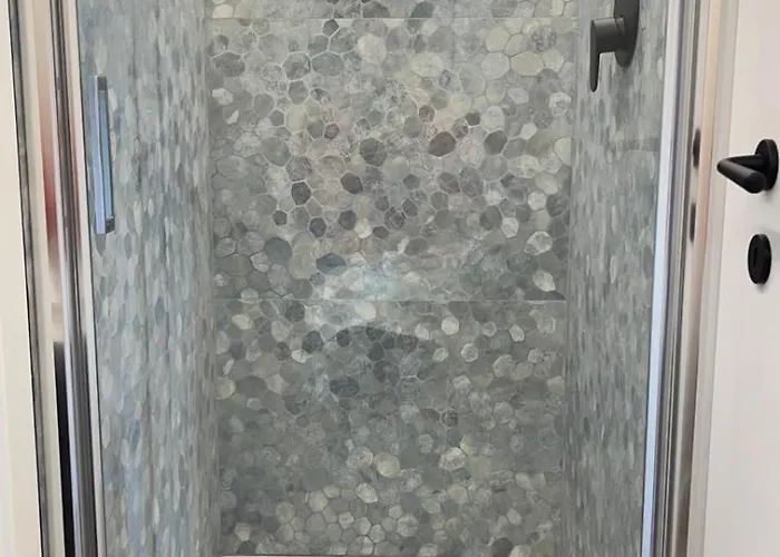 Joivy Elegant Top-floor In Ραπάλο